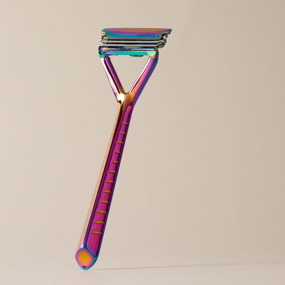 Leaf razor displayed upright in prism