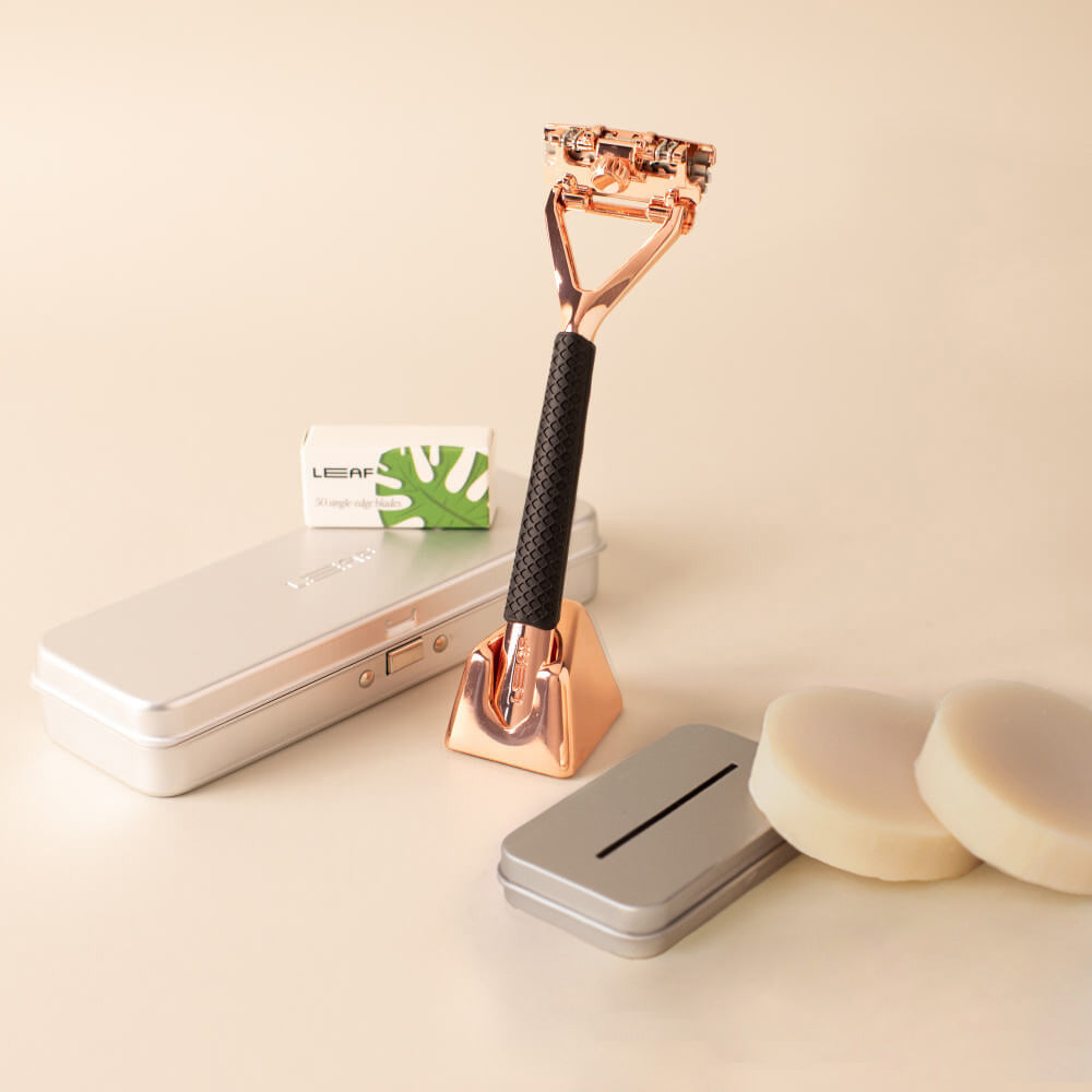 Rose Gold leaf super bundle with Leaf razor, stand, blades, case, recycling tin, grip and shave soap bar