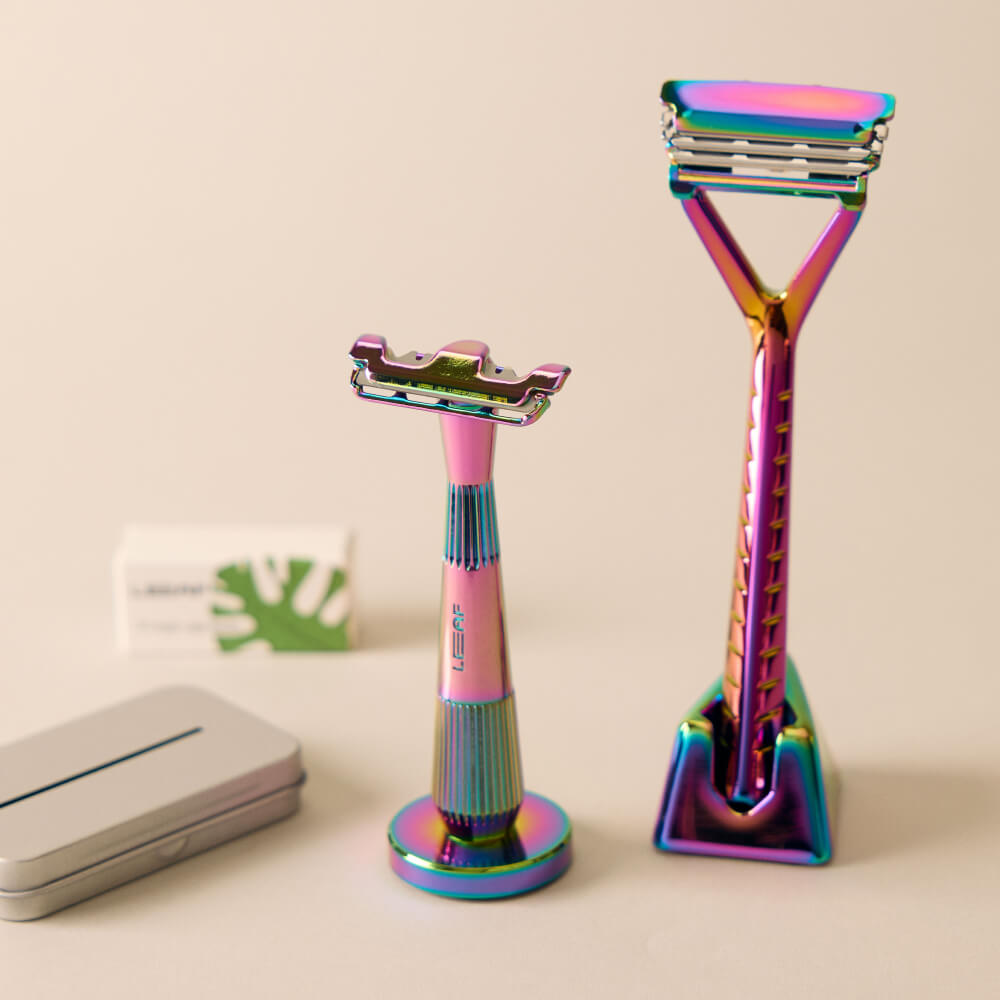 A prism razor set kit with a Leaf and single edge razors, blades, and recycling tin